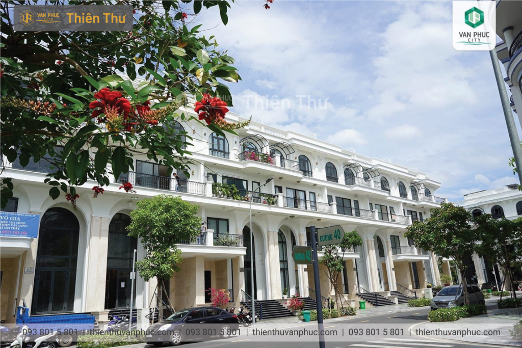 Bán nhà phố mặt tiền 7m Vạn Phúc City