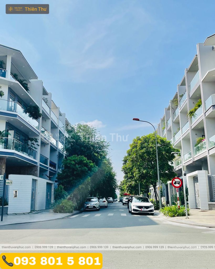 Bán nhà phố mặt tiền 5m Khu Đô Thị Vạn Phúc City