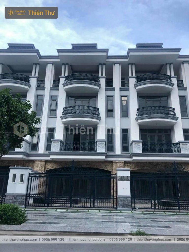Bán nhà phố Vạn Phúc City 5 tầng mặt tiền 7m