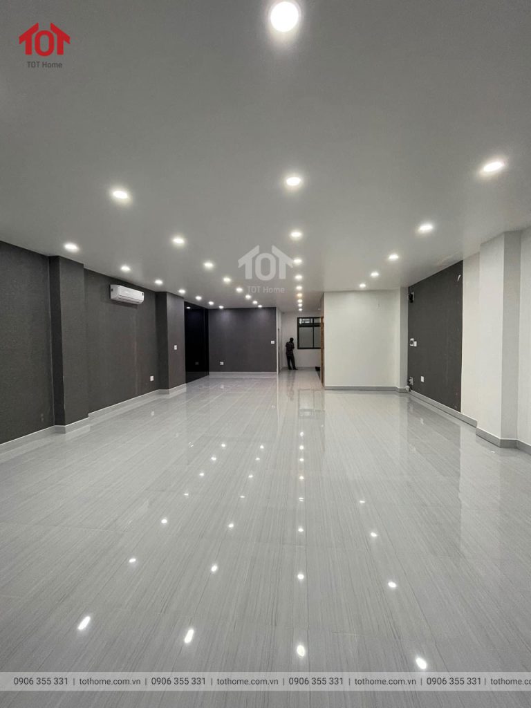 Cho thuê văn phòng diện tích 120m2 Vạn Phúc City