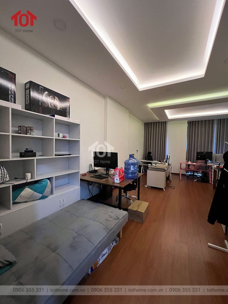 Bán nhà phố hoàn thiện cơ bản mặt tiền 5m Vạn Phúc City