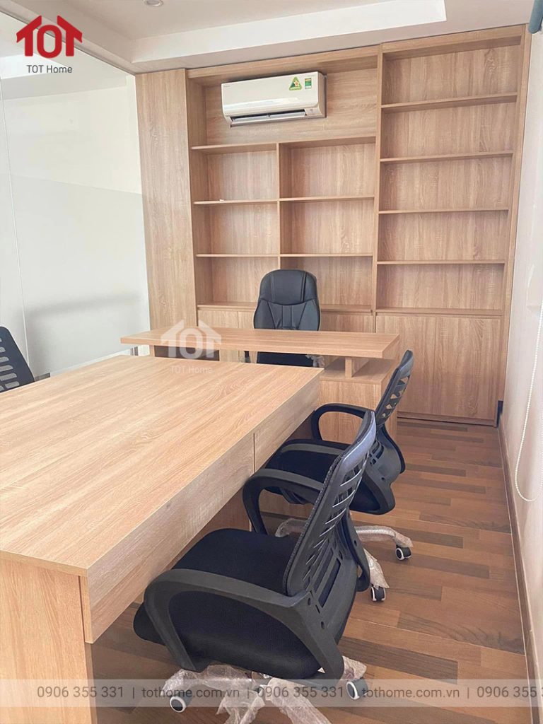 Cho thuê văn phòng nguyên căn full nội thất Vạn Phúc City